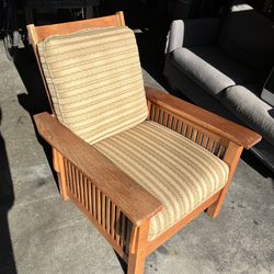 Adjustable Wood Lounge Chair w/ Cushions 