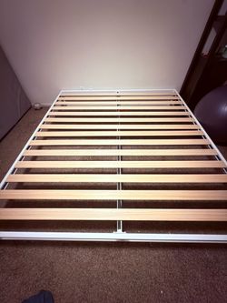 Keetsa Mínimo Steel Bedframe