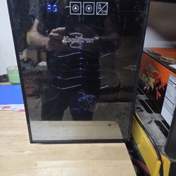 Counter Top Wine Refrigerator 