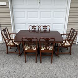 Antique Solid Wood Dining Table & 6 Chairs 