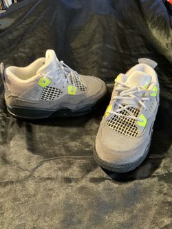 Air Jordan IV Retro, For Kids, Size 10c