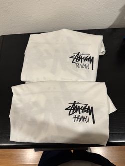 Stussy chapter long sleeves sz small