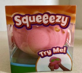 Sunny Days Jumbo Squeezy Peach Peachy Squishy Toy Stress Relief Sensory Fun
