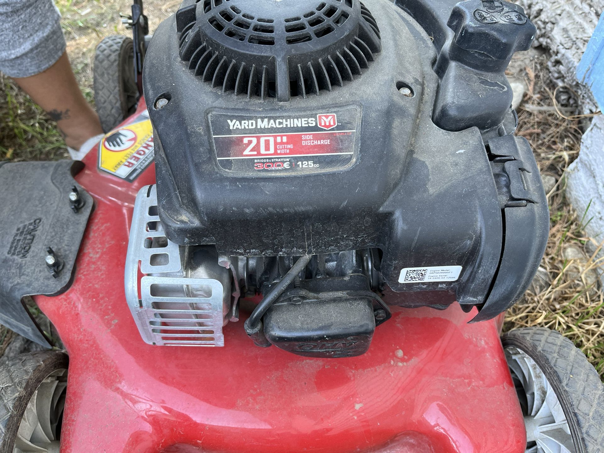 Nearly new Briggs and Stratton lawnmower