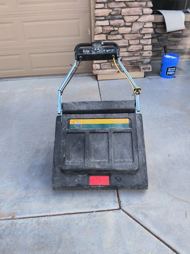 Wide Comercial Vacuum