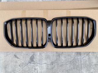 BMW G05 X5 Gloss Black Front Grille sDrive40i xDrive40i M50i