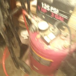 Craftman  10 Gl Compressor 