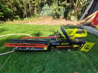 RYOBI 40V 24 in. Cordless Battery Hedge Trimmer (Tool Only)