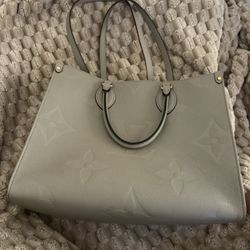 Louis Vuitton Onthego 