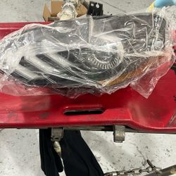Brand New Mustang  2020 Left Headlamp