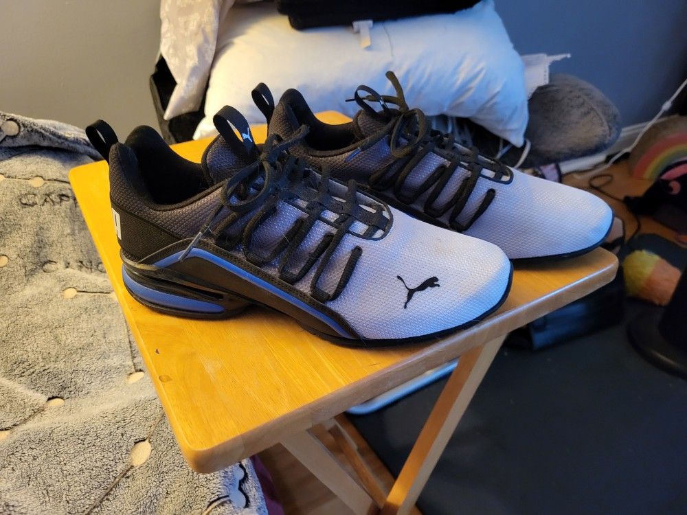Axelion Fade 2 Men's PUMA Size 9 1/2