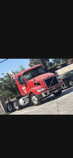 Freightliner And Volvo For Sale 