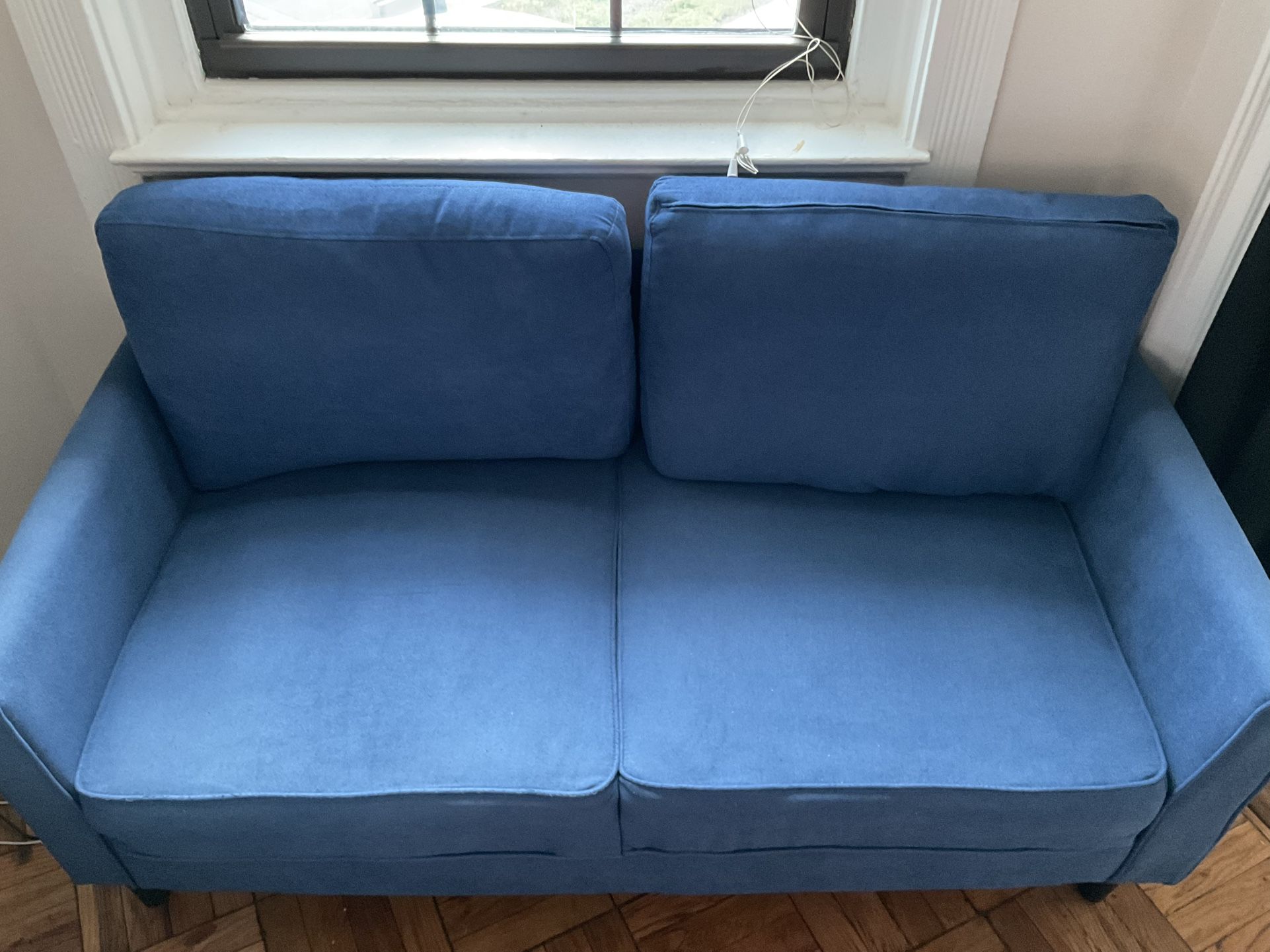 💙 Comfy 58” Modern Loveseat – Like New – $150 | Pickup Only