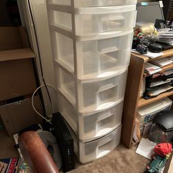 clear plastic storage drawers