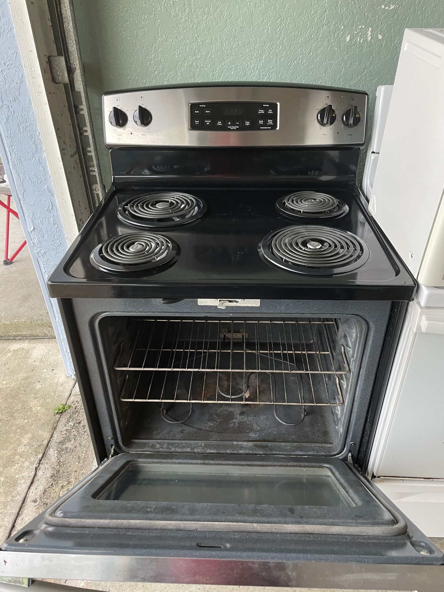 Samsung Stainless Steel Stove Top Cristal …..Estufa Eléctrica for Sale in  Miami, FL - OfferUp