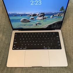 MacBook Pro M5