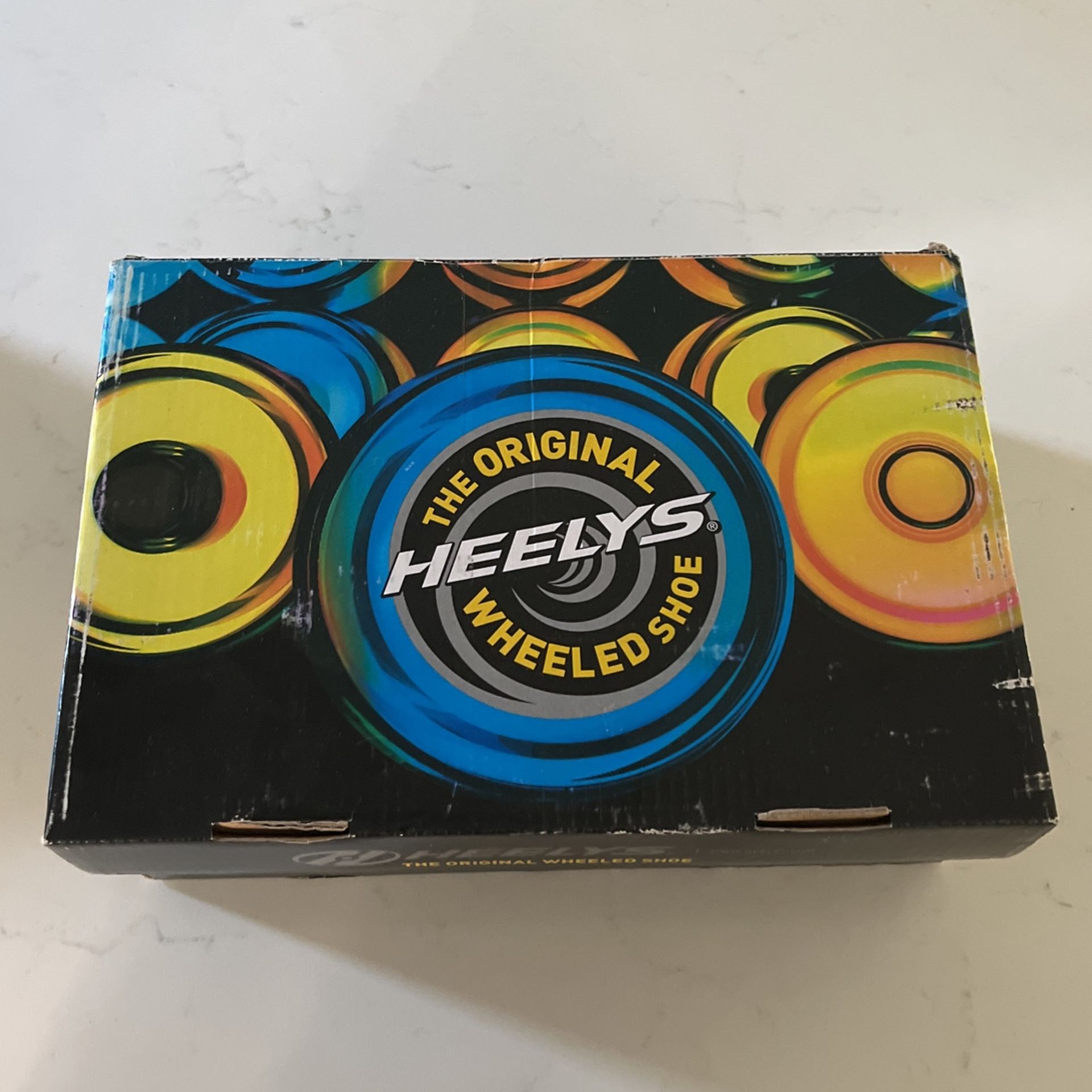Heelys Size 4