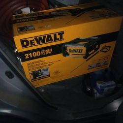DeWalt 2100 Pressure Washer Max Psi 1.2 GPM