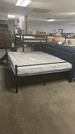 Full size metal platform bed frame