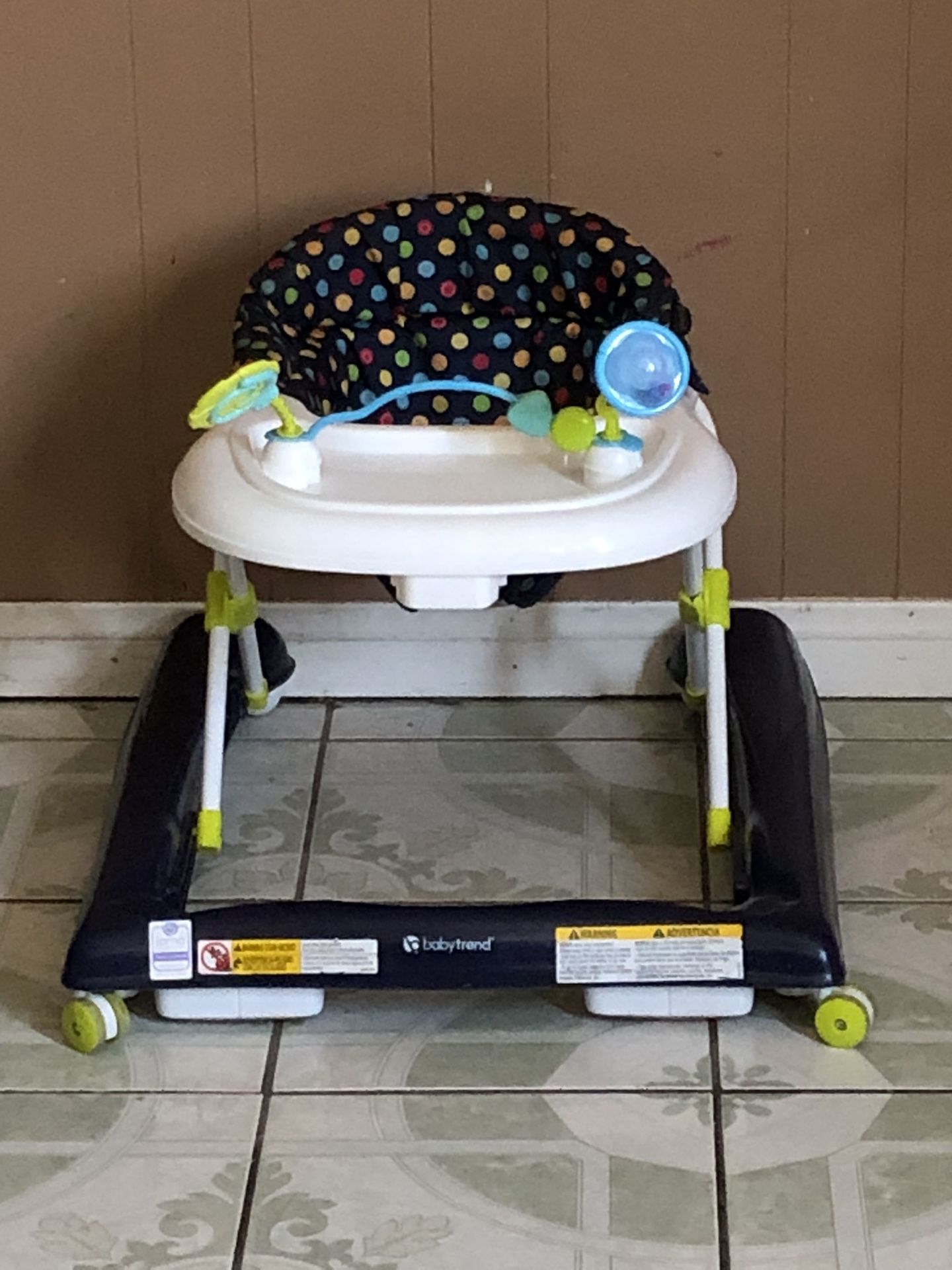 PRACTICALLY NEW BABY TREND WALKER!!!