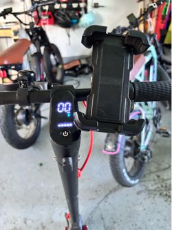 Electric scooter