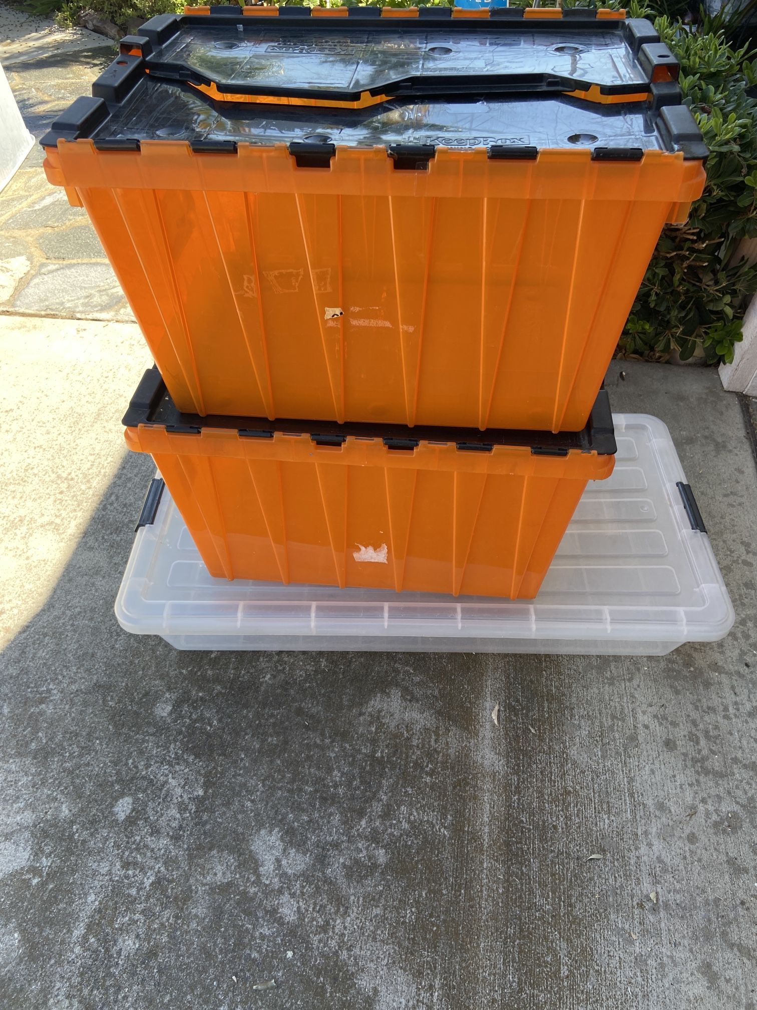 3 Plastic Storage Containers