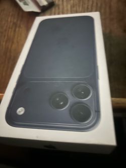 17 Pro Max( BLUE)