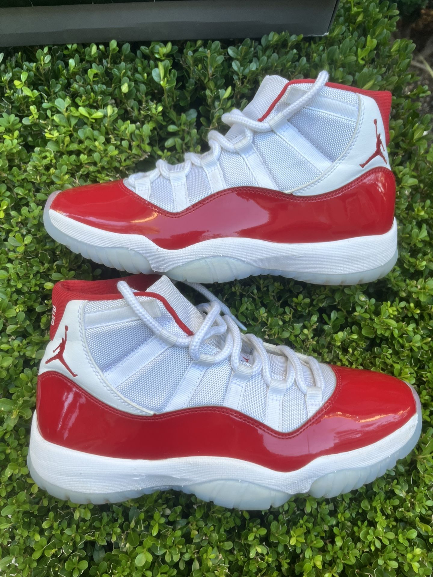 Size 9.5 - Jordan 11 Retro High Cherry