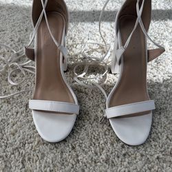 Charlotte Russe White Heel