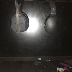 Gaming Monitor And Headset Astro A10s