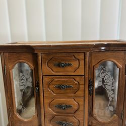 Wooden Jewelry Box 