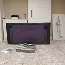 43" Pioneer Plasma TV