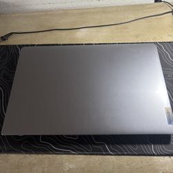 Lenovo IdeaPad 3