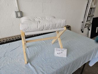 16" Portable Footrest