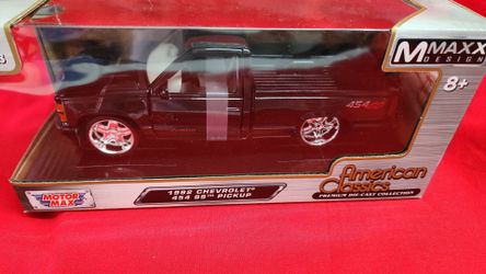AMERICAN CLASSIC 1/24 SCALE DIECAST METAL