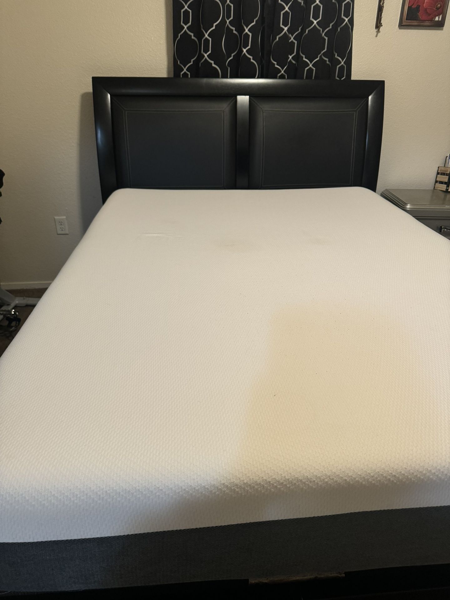 Queen Size Bed For Sale
