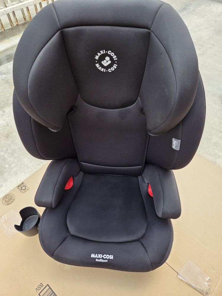 Maxi-Cosi RodiSport Booster Car Seat