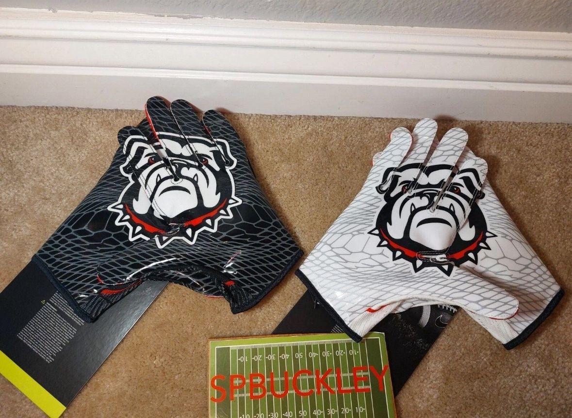 UGA Team Issued Gloves