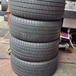 285 45 22 Bridgestone Set of 4 Used Super Clean Set