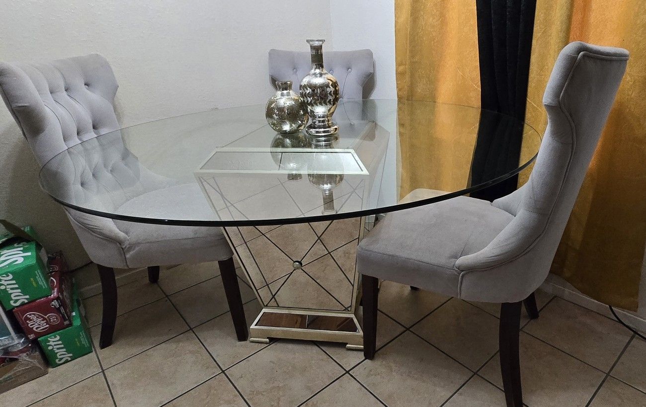 Dining Table With 3 Chairs