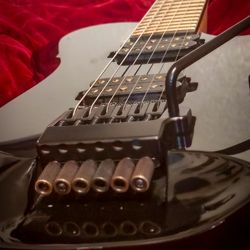 Kiesel Zeus Headless Bolt On With Tremolo Electric Guitar 6-string With Kiesel Gig Bag Carvin USA Made