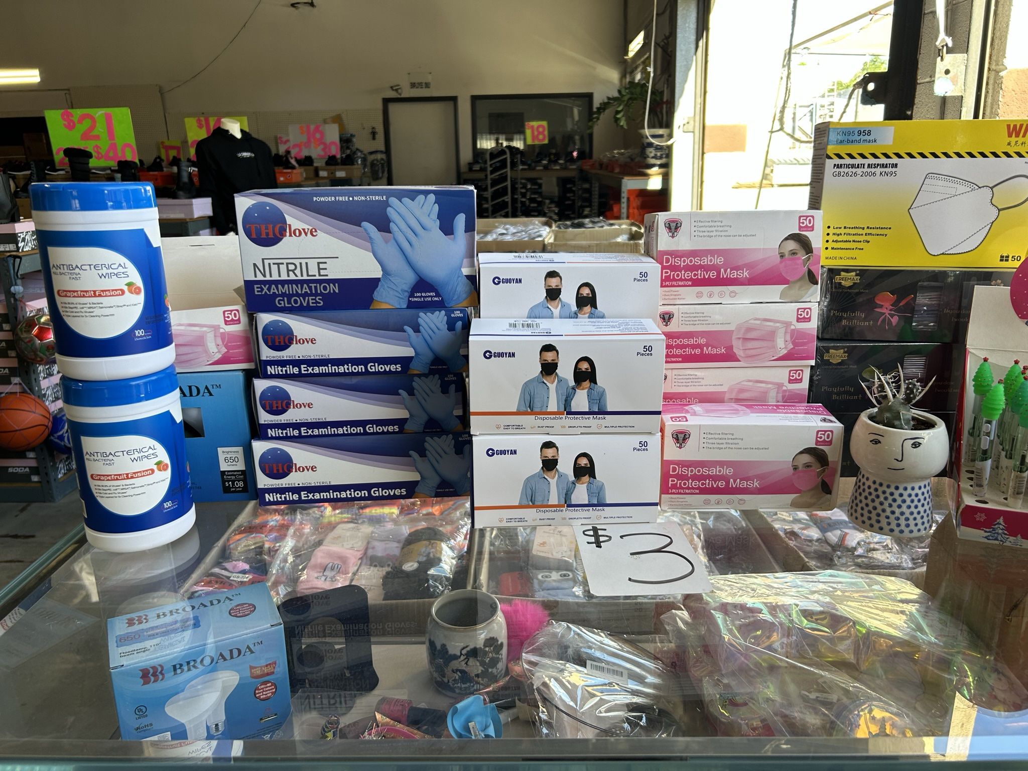 Medical Face Mask And Gloves $3 A Box