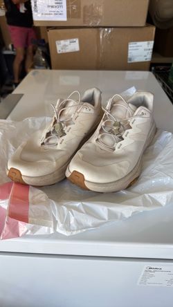 Hoka Transport Cream Sneakers with Gum Sole - Men Size 10D