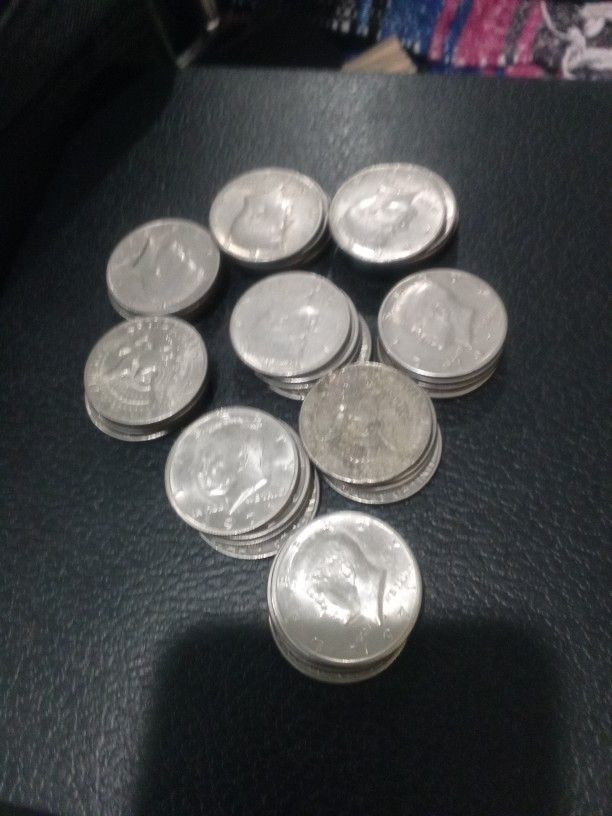 Vintage Half Dollar 1971-72-73-74-76 All Mixed 50  PCS JFK