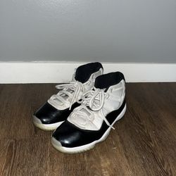 Jordan 11 retro ‘concord’