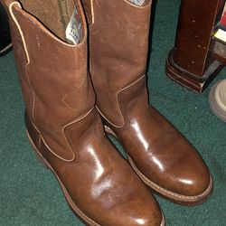 1178 RedWing Pecos boots Size 5D Like New condition