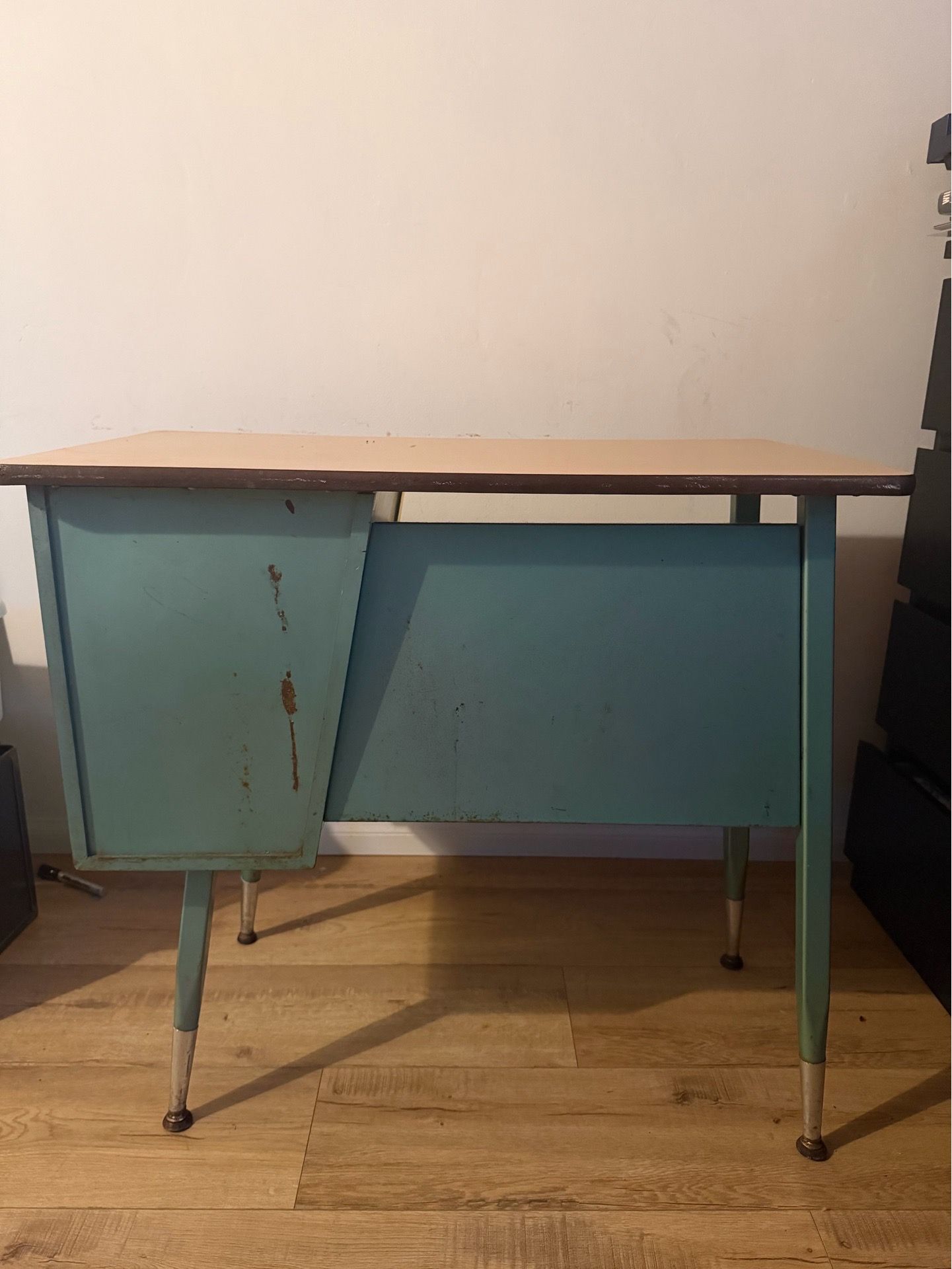 1950s–60s Mid-Century Steel Desk — Original Teal, Tapered Legs