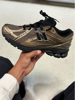 New balance sneakers 1906 R