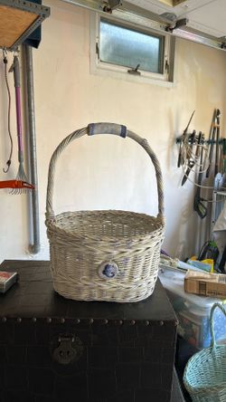 🧺 Decorative Wicker Basket with Handle – Farmhouse Style