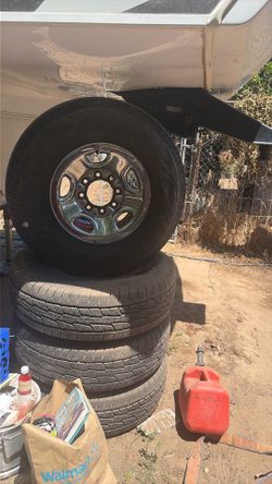 Chevy silverado 2007 tire set